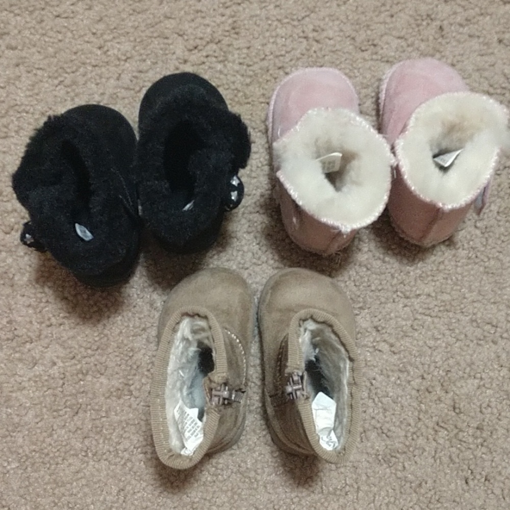 Baby girl boot lot size 1